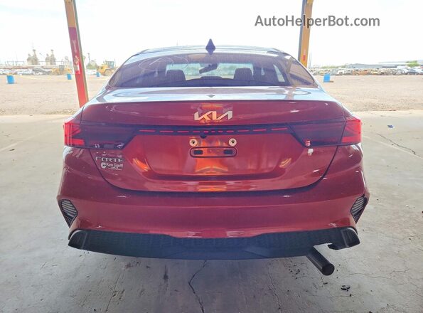 3KPF24AD7RE708263 2024 KIA FORTE Orange Rear view
