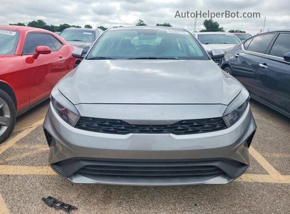 3KPF24AD7RE725306 2024 KIA FORTE Gray წინა ხედი