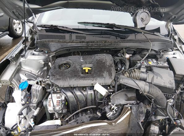 3KPF24AD7RE779981 2024 KIA FORTE Silver Rear view