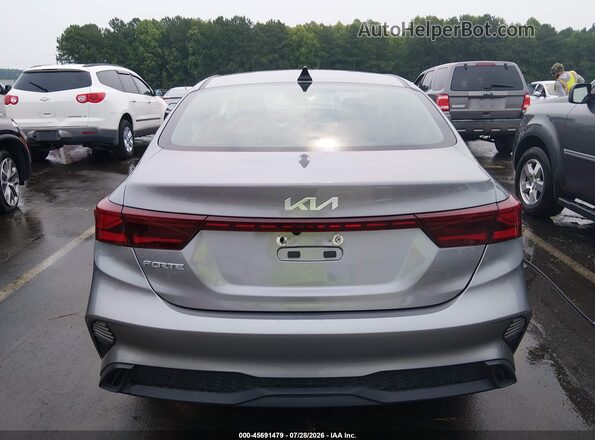 3KPF24AD7RE779981 2024 KIA FORTE Silver 