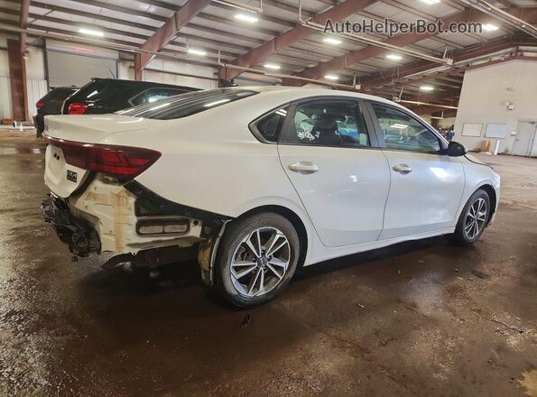 3KPF24AD7RE784792 2024 KIA FORTE White Հետևի աջ