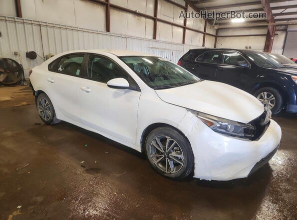 3KPF24AD7RE784792 2024 KIA FORTE White Առջևի աջ