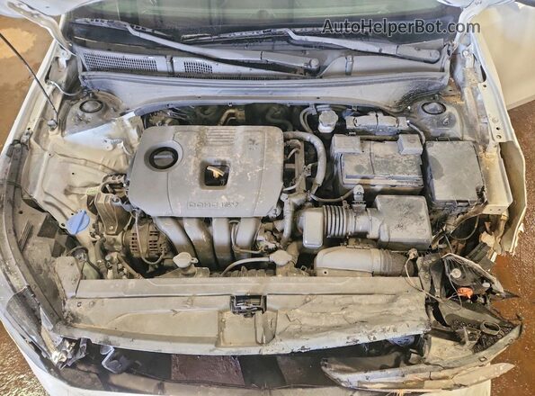 3KPF24AD7RE784792 2024 KIA FORTE White Սալոնի հետևի տեսք