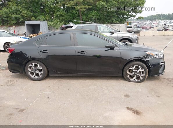 3KPF24AD8KE066903 2019 KIA FORTE Black უკანა სალონის ხედი