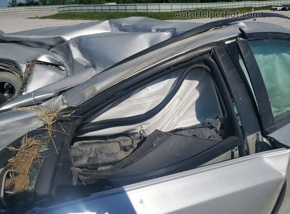 3KPF24AD8LE178652 2020 KIA FORTE Silver Rear seats view