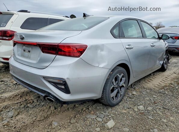 3KPF24AD8ME305708 2021 KIA FORTE Серебряный Задняя правая четверть