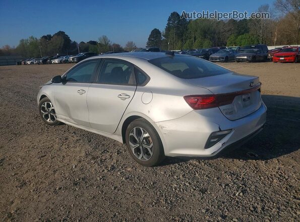 3KPF24AD8ME305708 2021 KIA FORTE Серебряный Задняя левая четверть