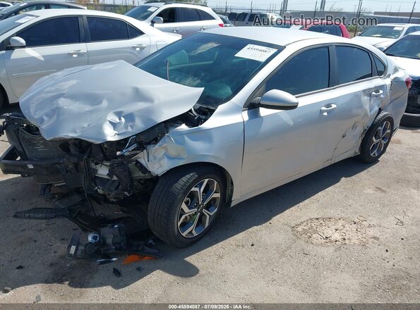 3KPF24AD8ME346310 2021 KIA FORTE Silver Передня ліва чверть