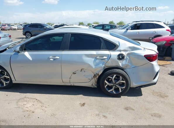 3KPF24AD8ME346310 2021 KIA FORTE Silver 