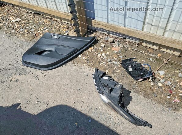 3KPF24AD8ME346890 2021 KIA FORTE White Widok komory silnika