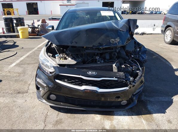 3KPF24AD8ME358120 2021 KIA FORTE Black Front view
