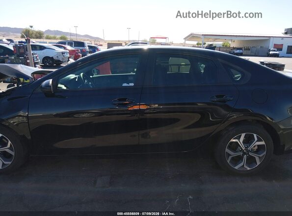 3KPF24AD8ME358120 2021 KIA FORTE Black 360 interior view