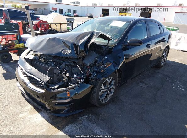 3KPF24AD8ME358120 2021 KIA FORTE Black Front left