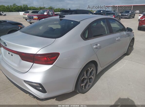 3KPF24AD8ME364564 2021 KIA FORTE Silver Tył prawy