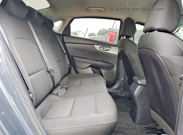 3KPF24AD8ME408871 2021 KIA FORTE Серый Вид задних сидений