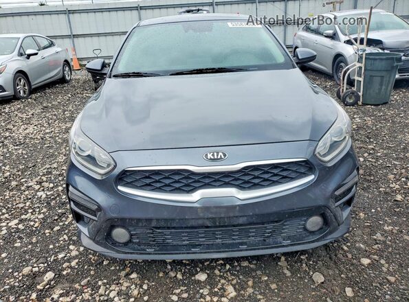 3KPF24AD8ME408871 2021 KIA FORTE Серый Вид спереди