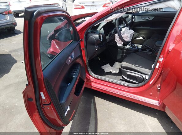 3KPF24AD8NE432931 2022 KIA FORTE Red წინა სალონის ხედი