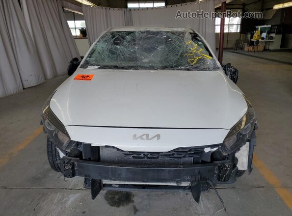 3KPF24AD8PE522468 2023 KIA FORTE Белый Панорамный вид салона 360°