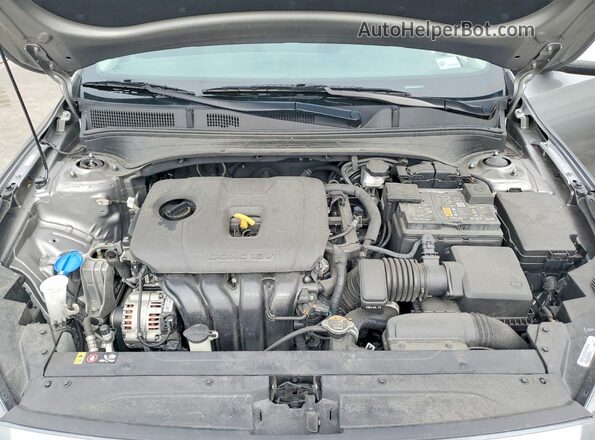 3KPF24AD8PE663041 2023 KIA FORTE Gray Vista interior trasera