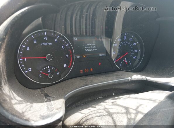 3KPF24AD8PE683032 2023 KIA FORTE Blue Vista de los asientos traseros