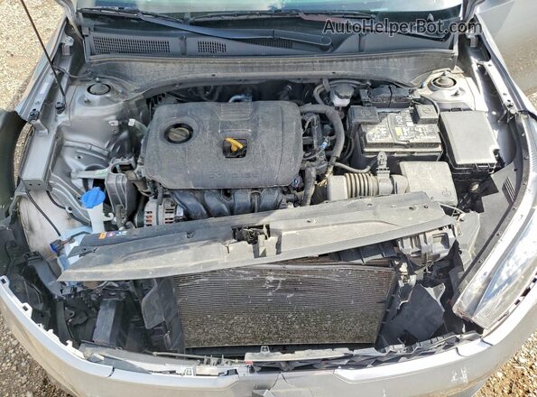 3KPF24AD8RE715500 2024 KIA FORTE Gray Rear interior view