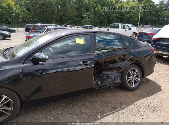 3KPF24AD8RE773638 2024 KIA FORTE Black Vista frontal