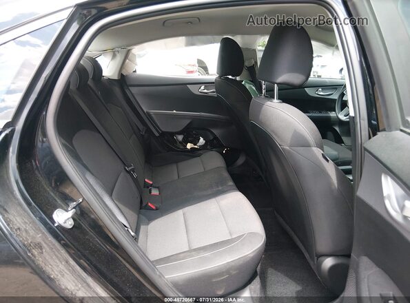3KPF24AD8RE773638 2024 KIA FORTE Black Vista de la etiqueta del VIN