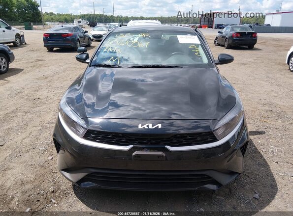 3KPF24AD8RE773638 2024 KIA FORTE Black Vista del cuadro de instrumentos