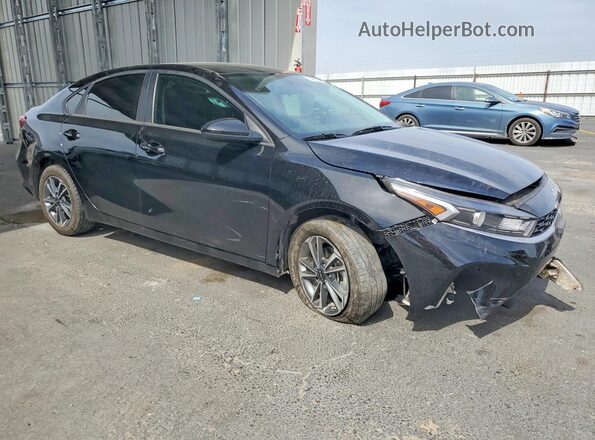 3KPF24AD8RE790956 2024 KIA FORTE Black Առջևի աջ