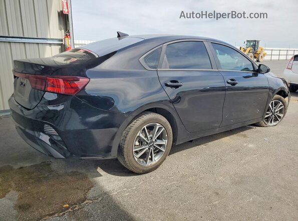 3KPF24AD8RE790956 2024 KIA FORTE Black Հետևի աջ