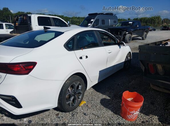 3KPF24AD9KE040665 2019 KIA FORTE White Rear right