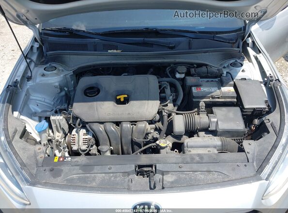 3KPF24AD9KE046823 2019 KIA FORTE Silver Rear view