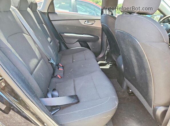 3KPF24AD9LE167918 2020 KIA FORTE Черный Вид задних сидений
