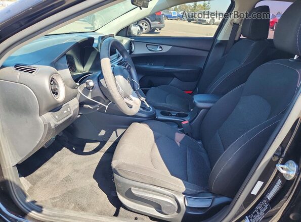 3KPF24AD9LE173234 2020 KIA FORTE Black Вид салону спереду