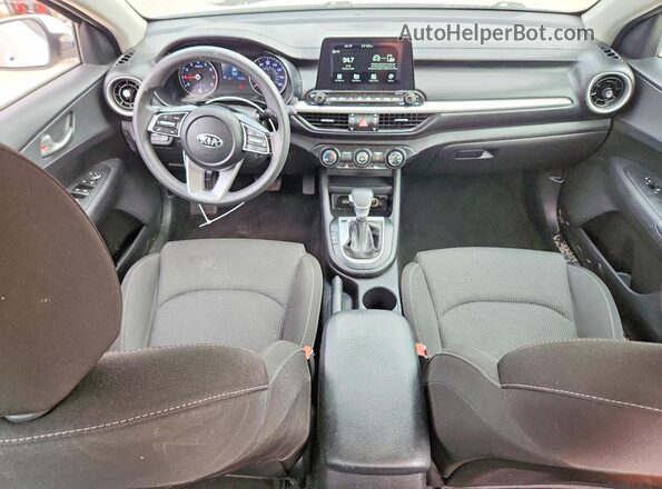 3KPF24AD9ME309959 2021 KIA FORTE White Dashboard view
