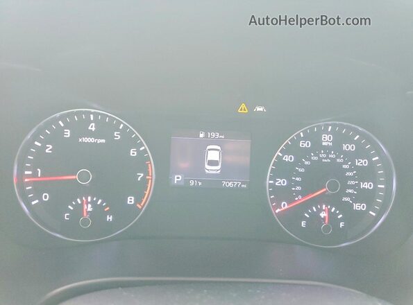 3KPF24AD9ME376917 2021 KIA FORTE Gray ხელსაწყოთა პანელის ხედი