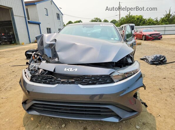 3KPF24AD9PE504089 2023 KIA FORTE Серый Вид спереди