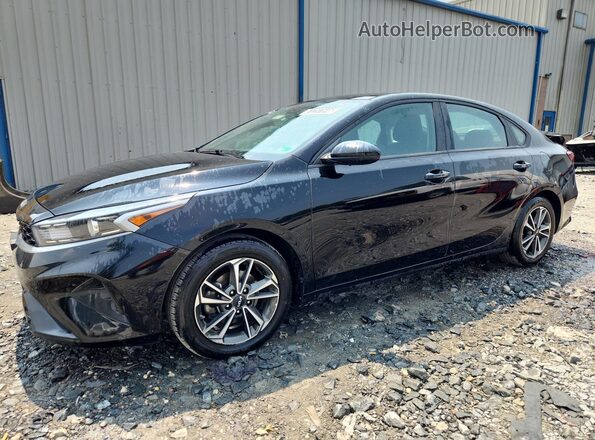 3KPF24AD9PE573588 2023 KIA FORTE Black 