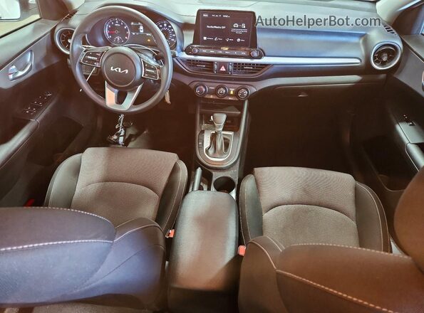 3KPF24AD9PE616309 2023 KIA FORTE White Вид панелі приладів