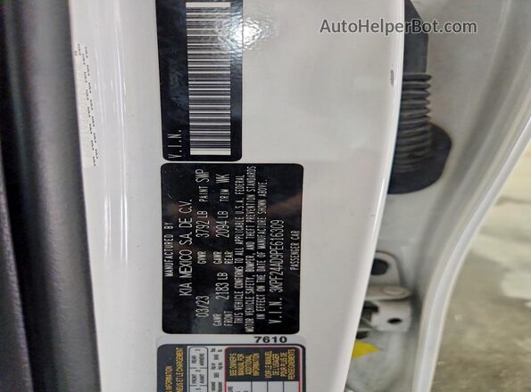 3KPF24AD9PE616309 2023 KIA FORTE White Вид підкапотного простору