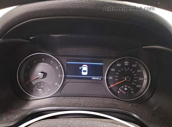 3KPF24AD9PE623048 2023 KIA FORTE Silver Widok zestawu wskaźników