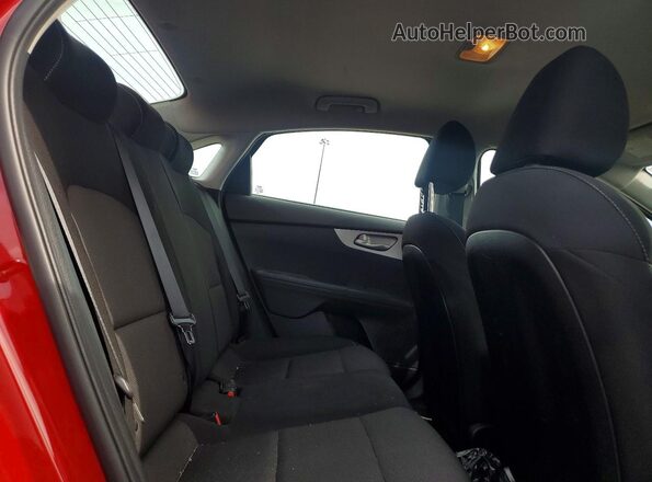 3KPF24AD9PE652694 2023 KIA FORTE Red Вид задньої частини салону