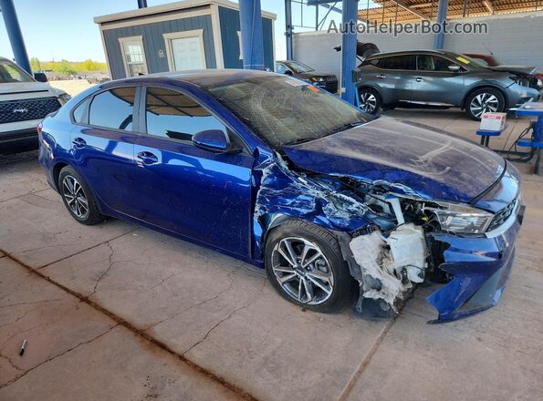 3KPF24AD9PE675568 2023 KIA FORTE Blue Przód prawy