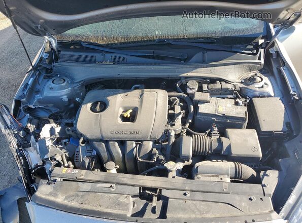 3KPF24AD9RE773048 2024 KIA FORTE Silver Widok wnętrza z tyłu