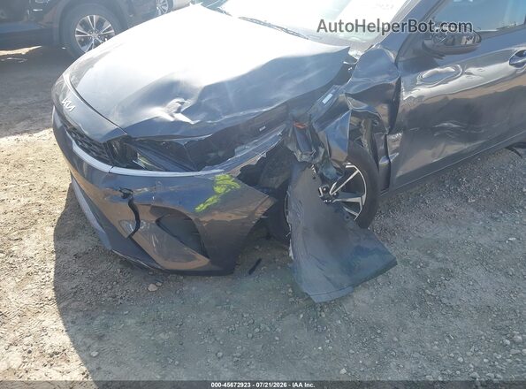 3KPF24AD9RE780534 2024 KIA FORTE Серый Вид спереди