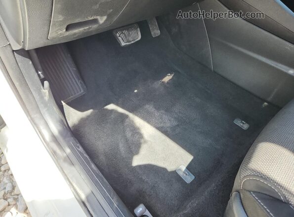 3KPF24AD9RE798791 2024 KIA FORTE White 