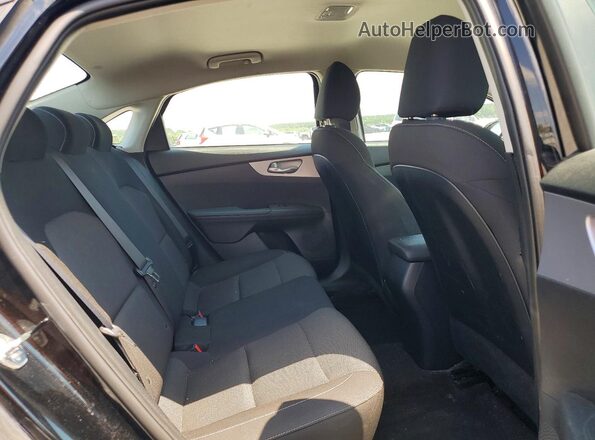 3KPF24AD9RE823236 2024 KIA FORTE Black უკანა სავარძლების ხედი
