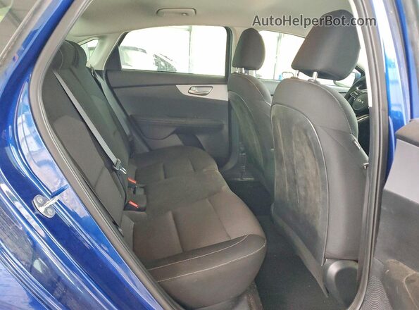 3KPF24AD9RE825536 2024 KIA FORTE Синий Вид задних сидений