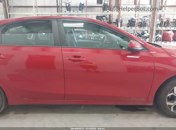 3KPF24ADXLE147290 2020 KIA FORTE Red Սալոնի հետևի տեսք