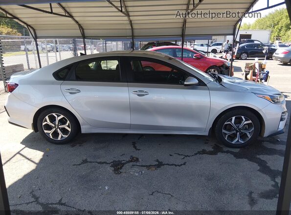 3KPF24ADXLE217404 2020 KIA FORTE Silver Вид задньої частини салону